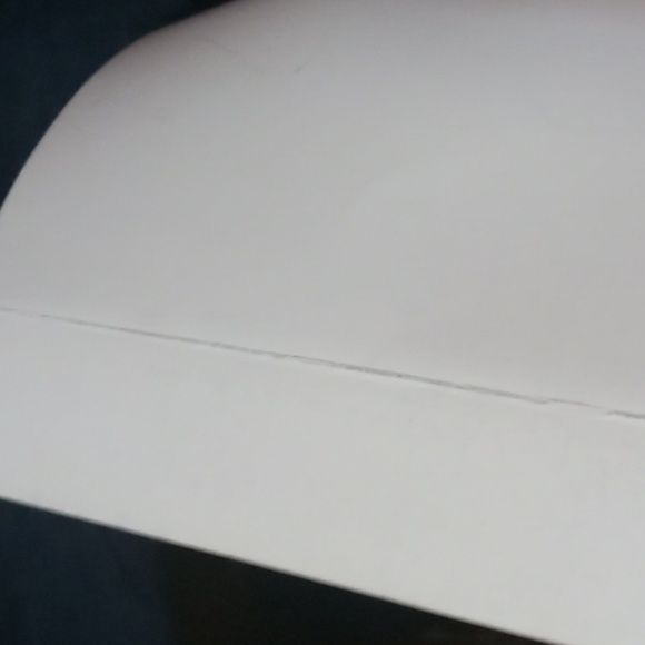 BBC Doctor Who The Doctors Lives and Times Book, Front Cover has crease - Picture 4 of 4